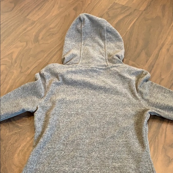Women’s Bench Hoodie. - Picture 4 of 4